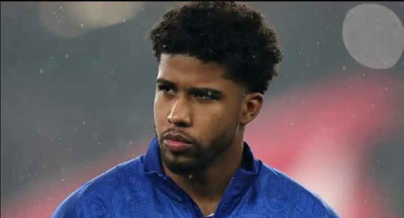 man-utd-chua-tu-bo-tham-vong-chieu-mo-andrey-santos