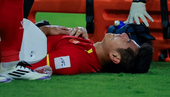 Báo Indonesia tri ân Hiểu Minh sau chấn thương nặng tại U23 châu Á
